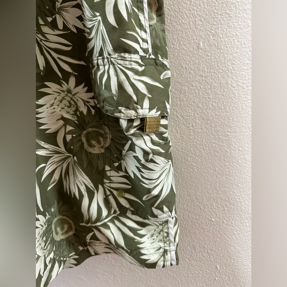 Men's 2XL Island Passport Board Shorts Swim Trunks Hawaiian Drawstring Pockets - Picture 2 of 10